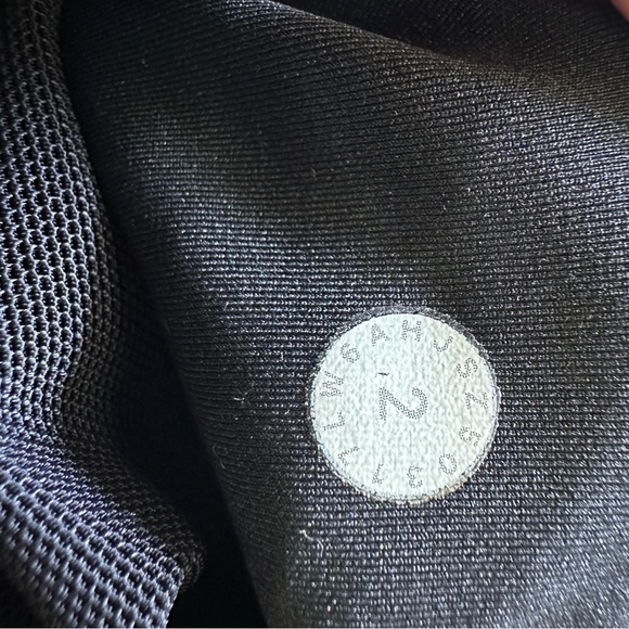 Lululemon Wunder Under High-Rise Tight 28” | 2 | Black | Classic Yoga Leggings - Picture 3 of 4